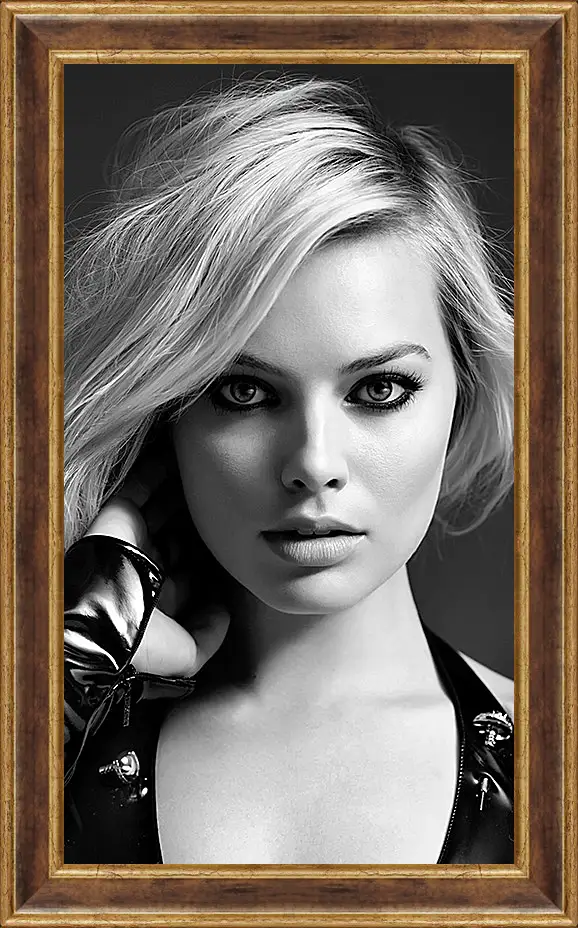 Картина в раме - Марго Робби. Margot Robbie