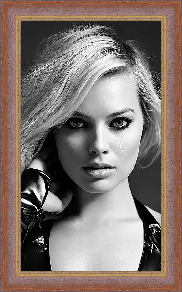 Картина в раме - Марго Робби. Margot Robbie