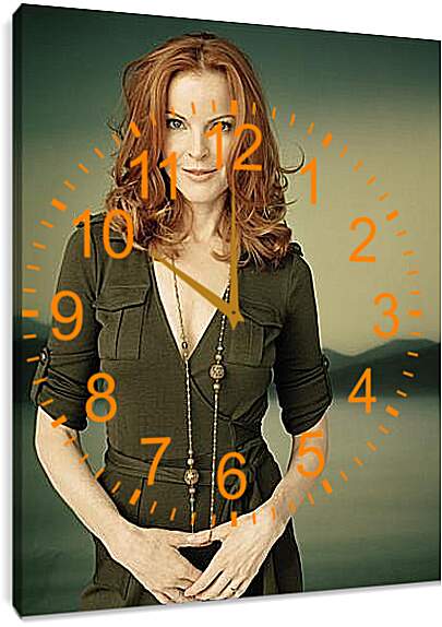 Часы картина - Marcia Cross - Марсия Кросс
