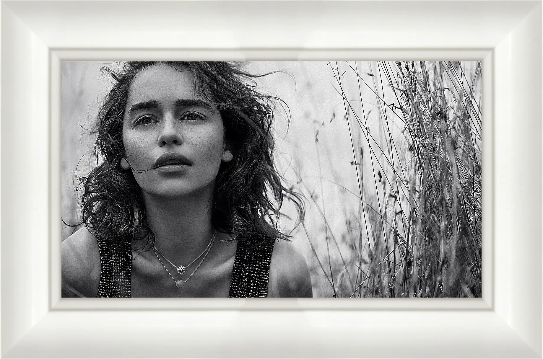 Картина в раме - Эмилия Кларк. Emilia Clarke