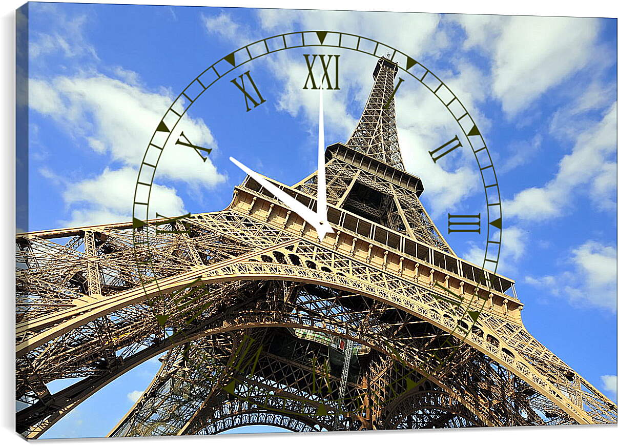 Часы картина - Эйфелева башня на фоне неба