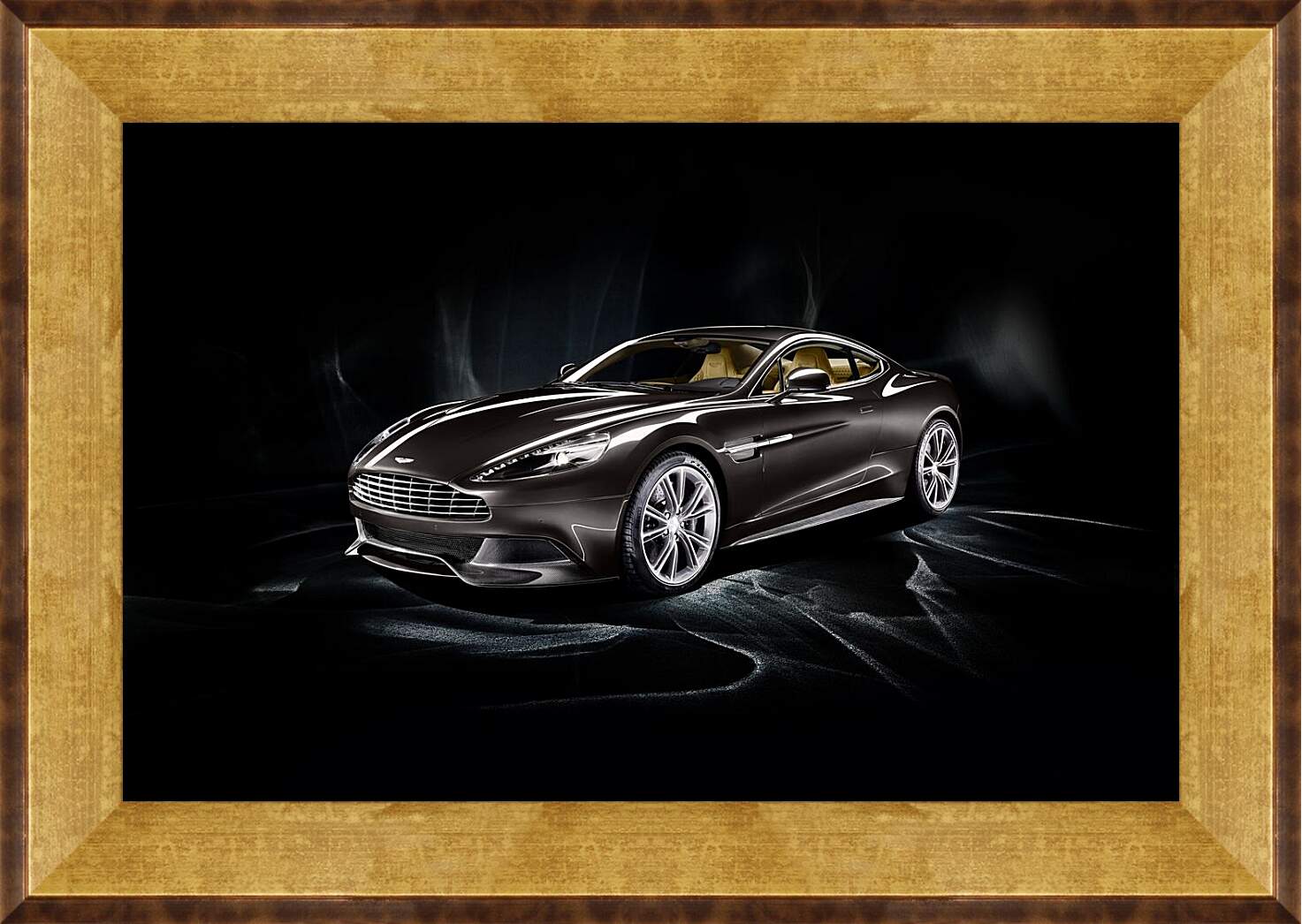Картина в раме - Aston Martin