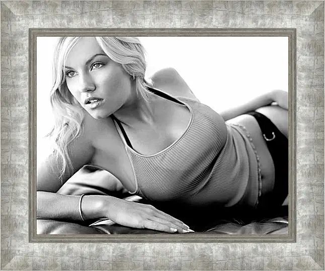 Картина в раме - Elisha Cuthbert - Элиша Катберт
