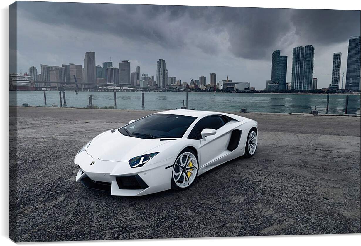 Постер и плакат - Белый Lamborghini Aventador