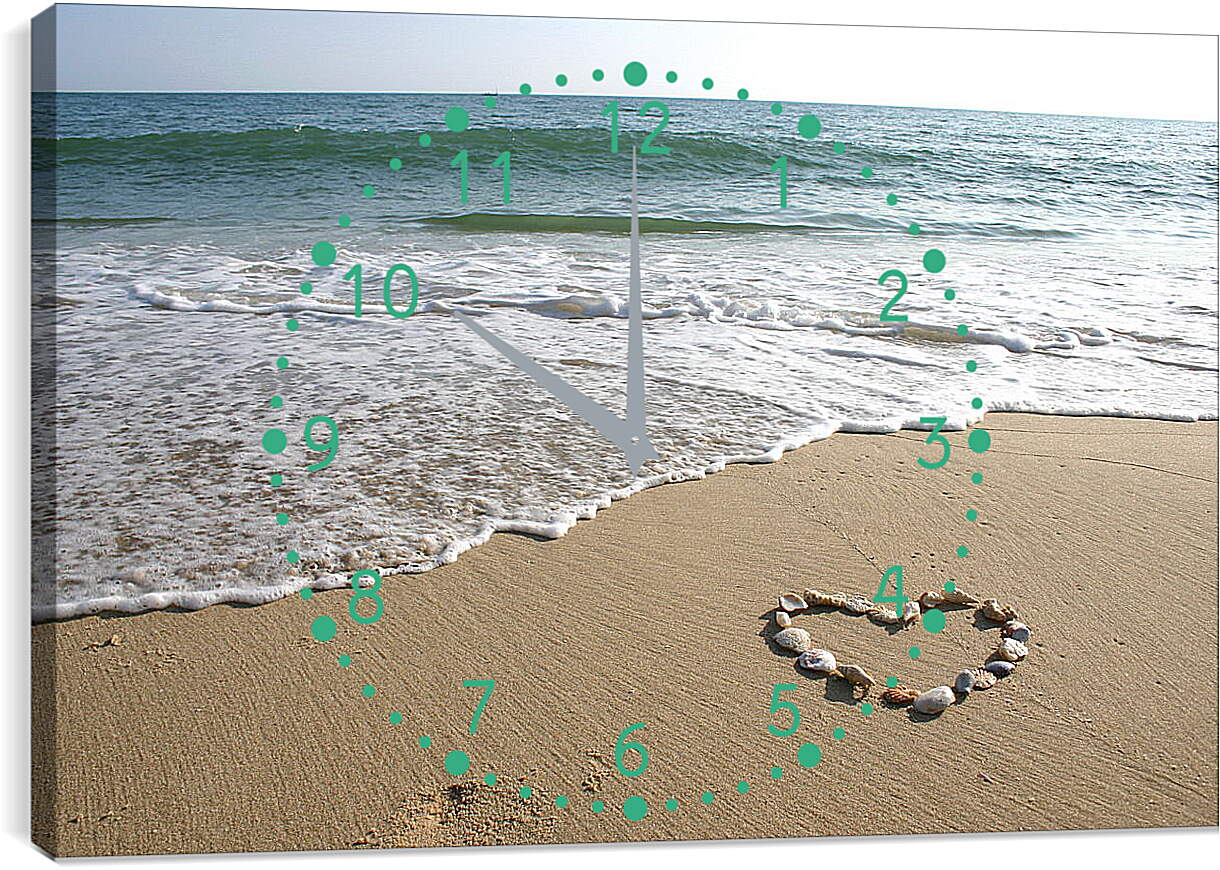 Часы картина - Сердце на плаже
