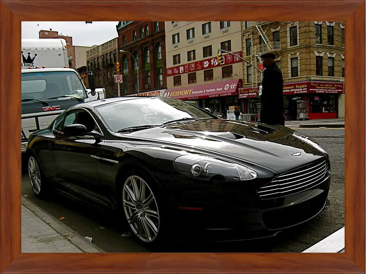 Картина в раме - Черный Aston Martin