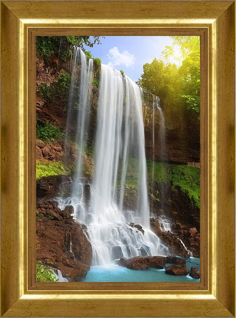 Картина в раме - Водопад
