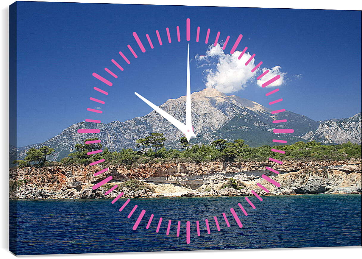 Часы картина - Вид на горы с моря