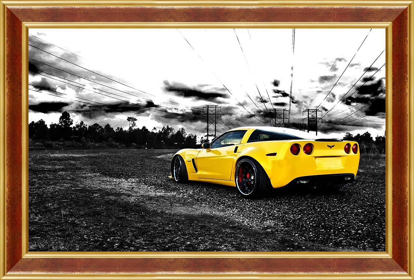 Картина в раме - Желтая спортивная машина