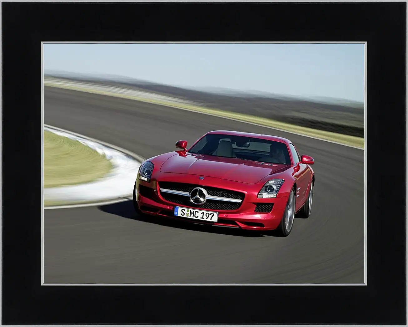 Картина в раме - Mercedes SLS AMG (Мерседес чайка)
