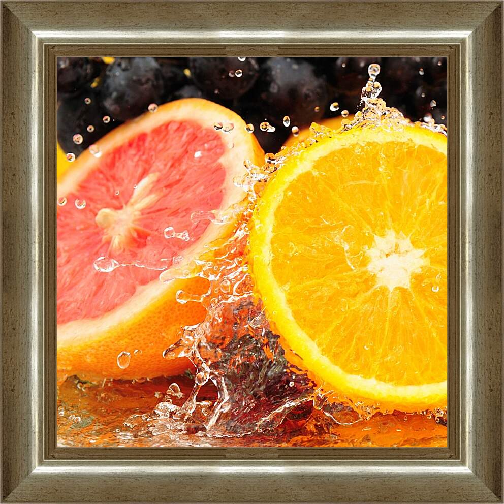 Картина в раме - Грейпфрут и апельсин