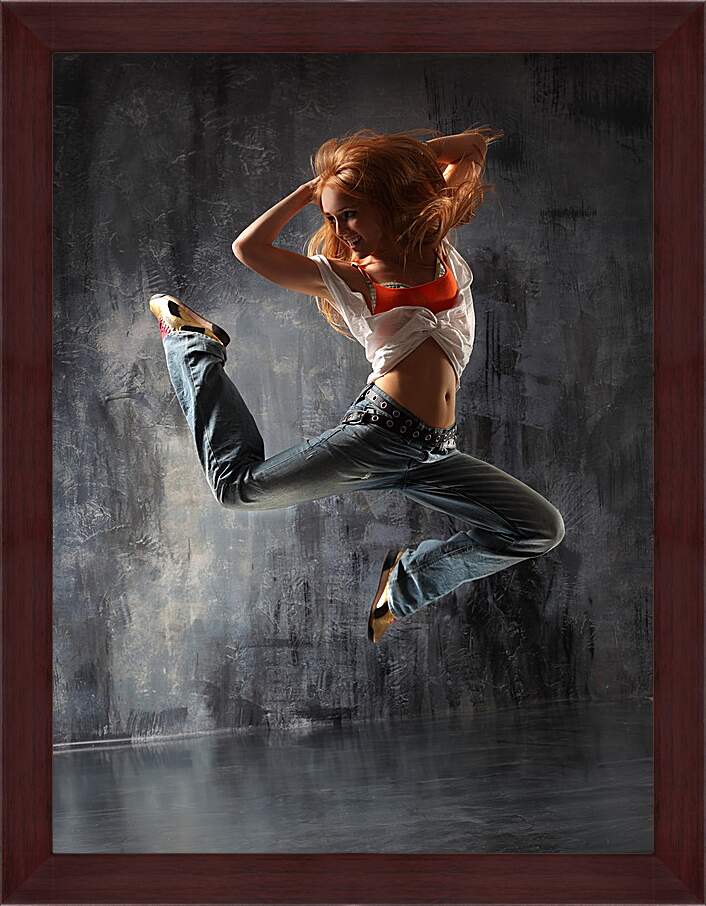 Картина в раме - Танцовщица в прыжке
