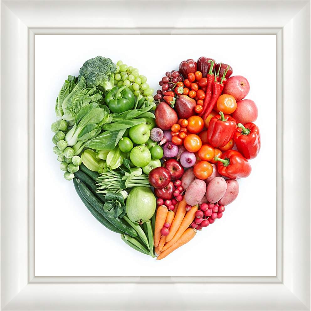 Картина в раме - Сердце из овощей