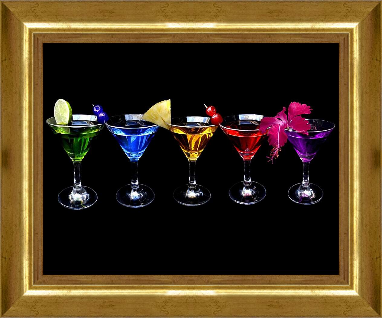 Картина в раме - Разноцветные напитки