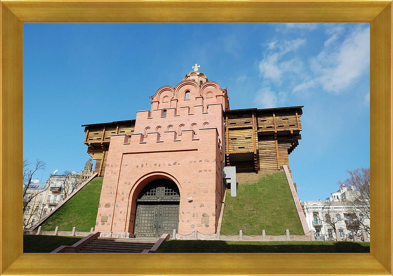 Картина в раме - Храм в Киеве
