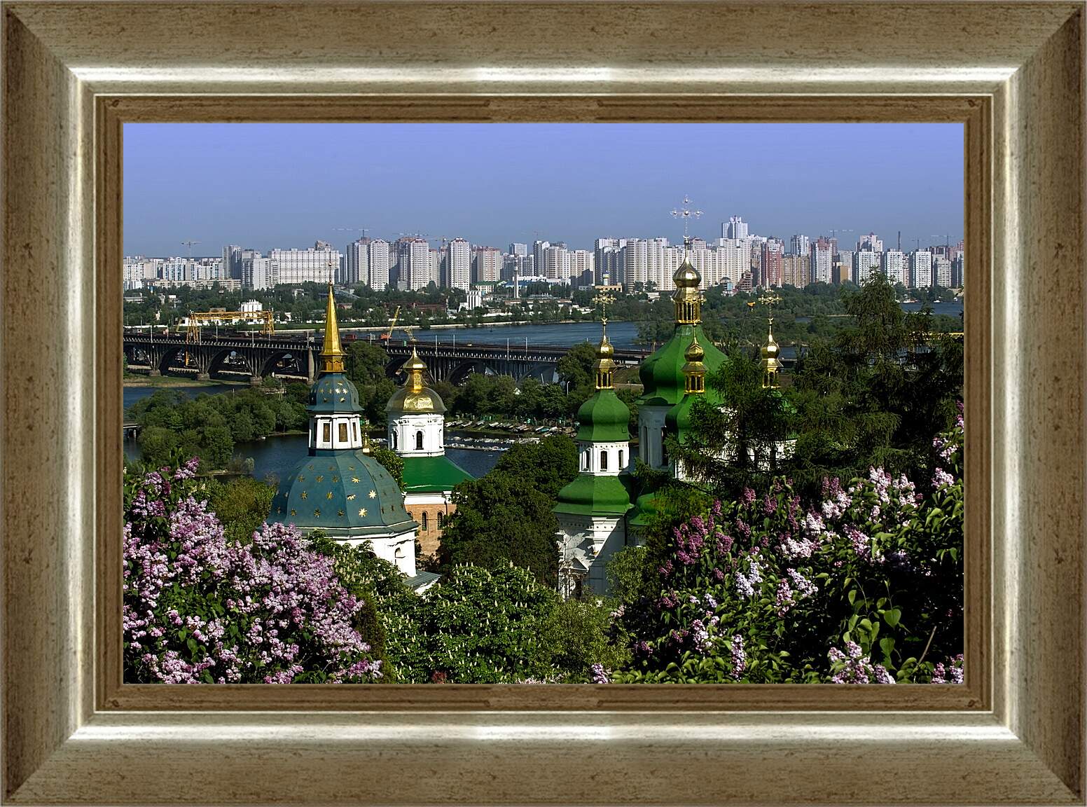 Картина в раме - Купола церкви Киев
