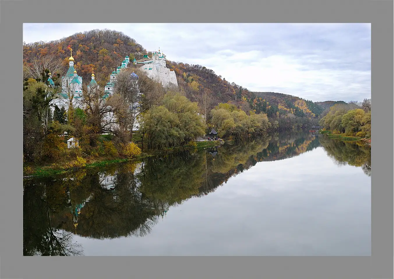 Картина в раме - Святогорск Украина
