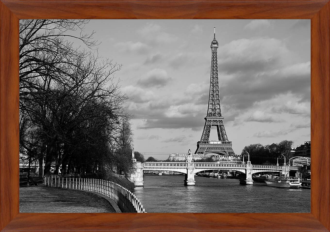 Картина в раме - Париж