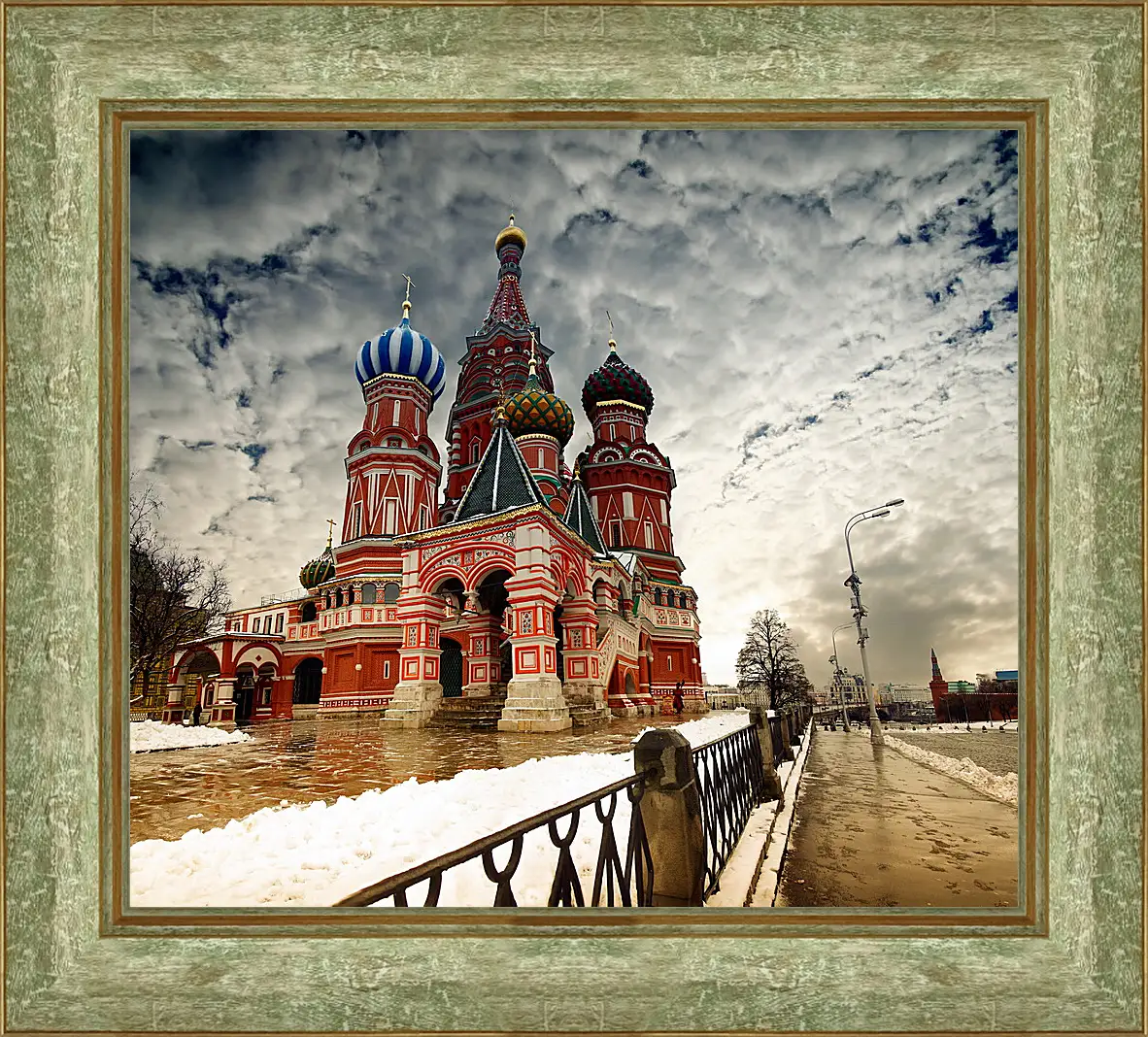 Картина в раме - Москва Храм
