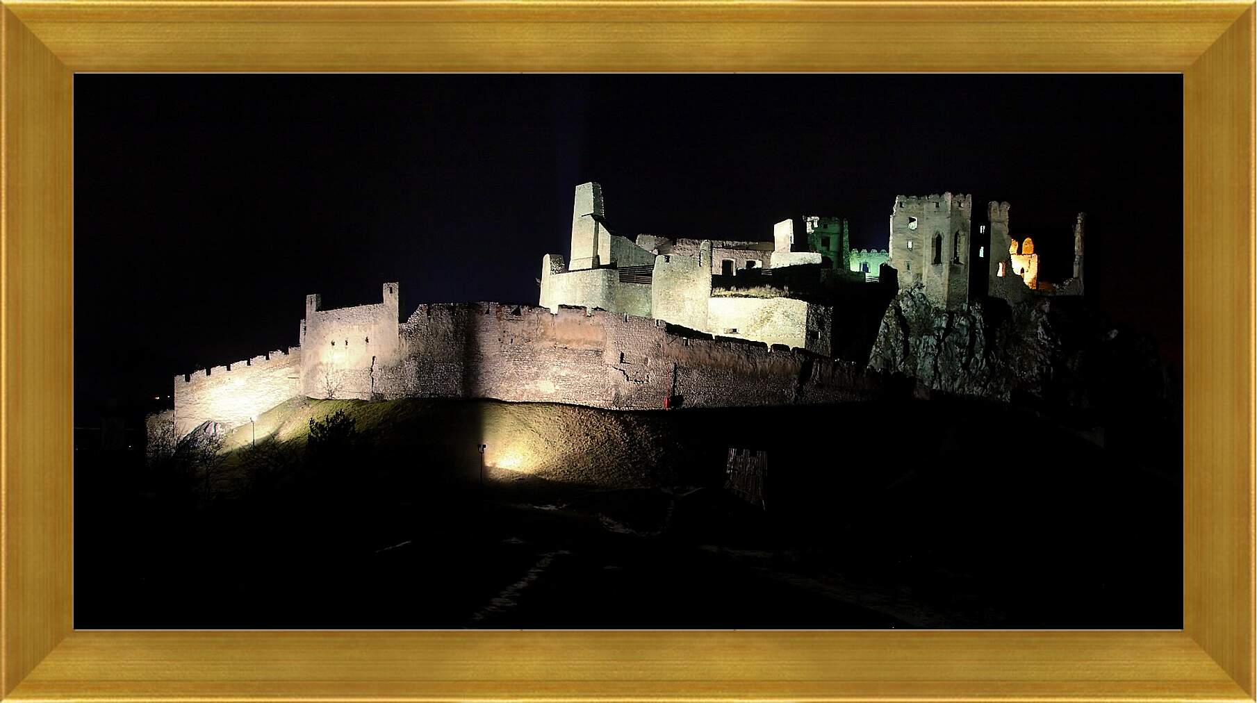 Картина в раме - Замок ночь
