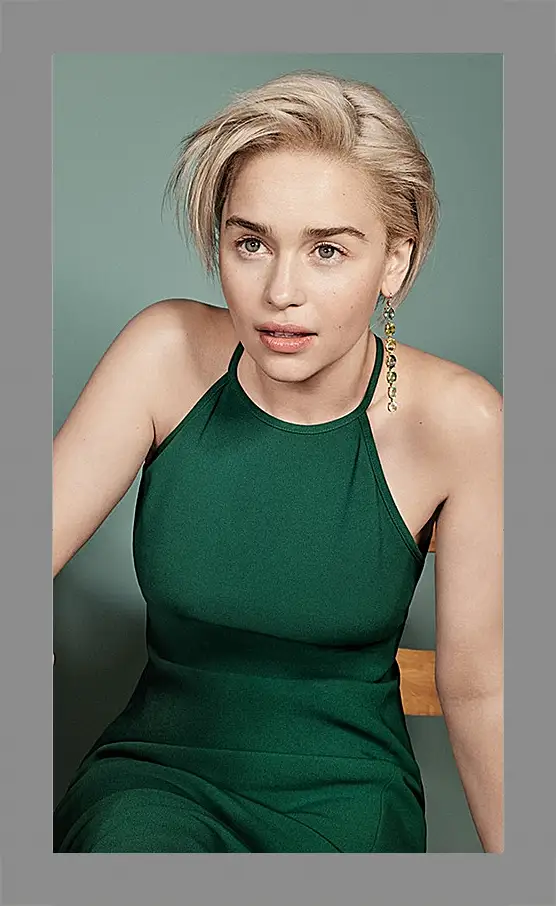 Картина в раме - Эмилия Кларк. Emilia Clarke