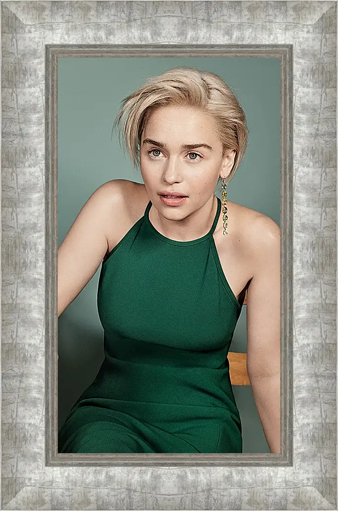 Картина в раме - Эмилия Кларк. Emilia Clarke