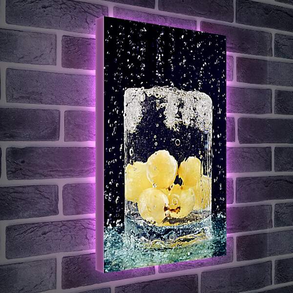 Лайтбокс световая панель - Желтый виноград и капли воды