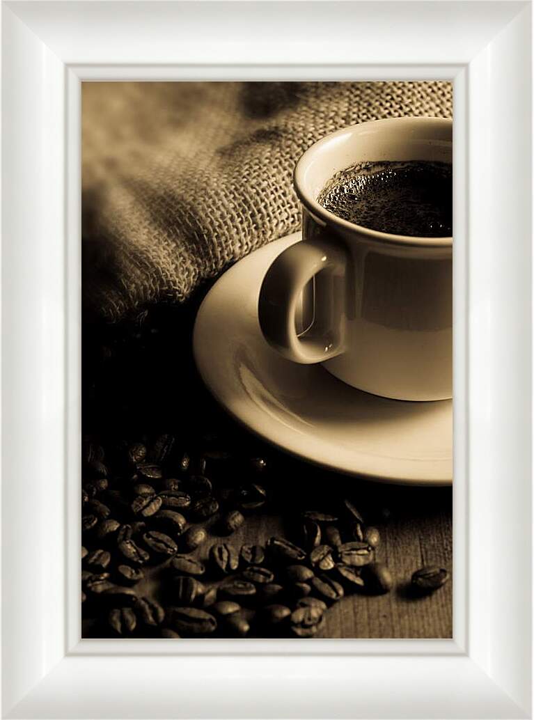 Картина в раме - Чашка кофе и чёрные зёрна