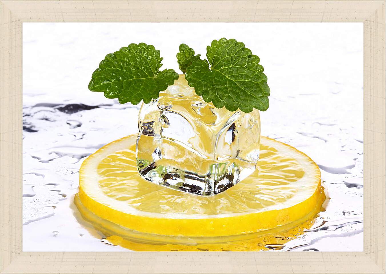 Картина в раме - Лед на лимоне