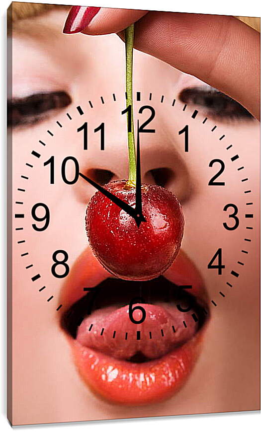 Часы картина - Девушка и вишня