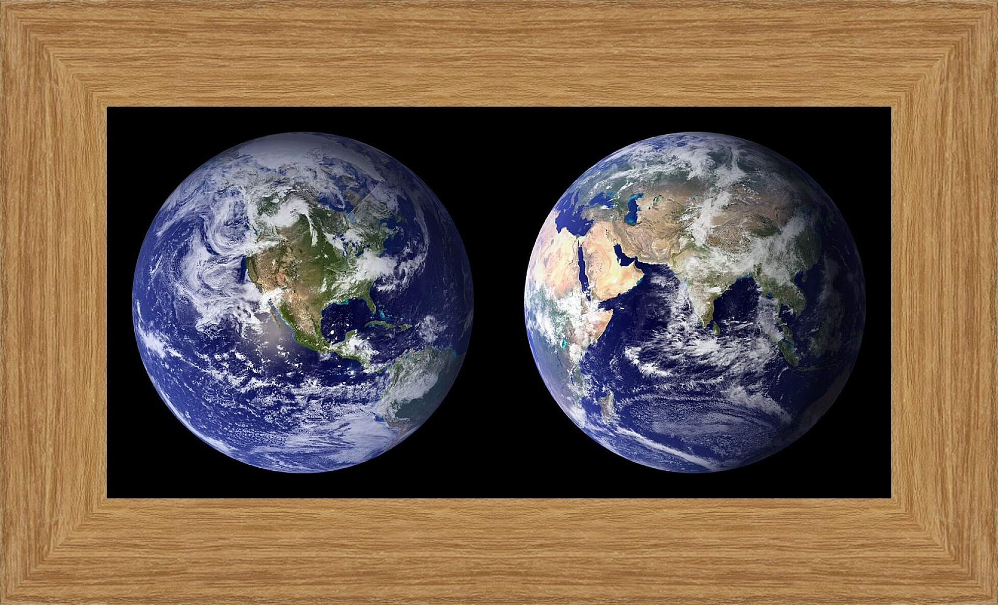 Картина в раме - Планета Земля