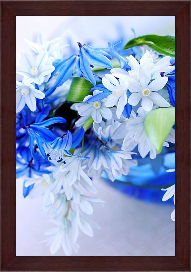 Картина в раме - Голубые цветы