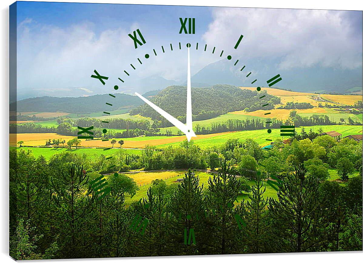 Часы картина - Зеленая долина
