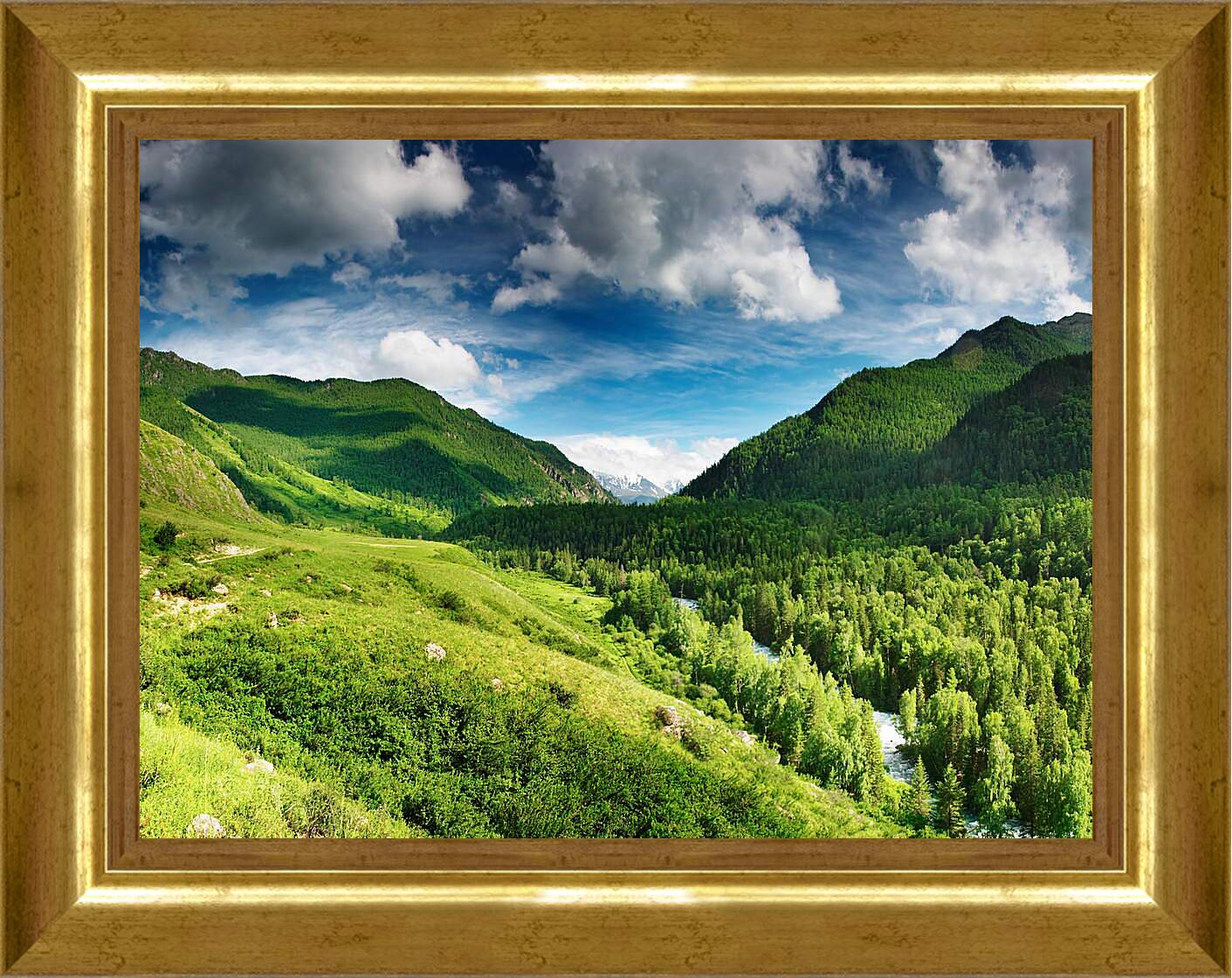 Картина в раме - Тучки над горами
