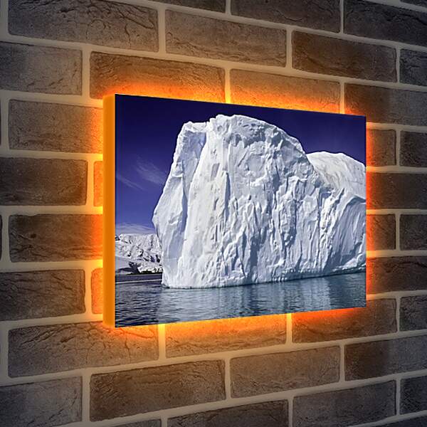 Лайтбокс световая панель - Стена из айсберга
