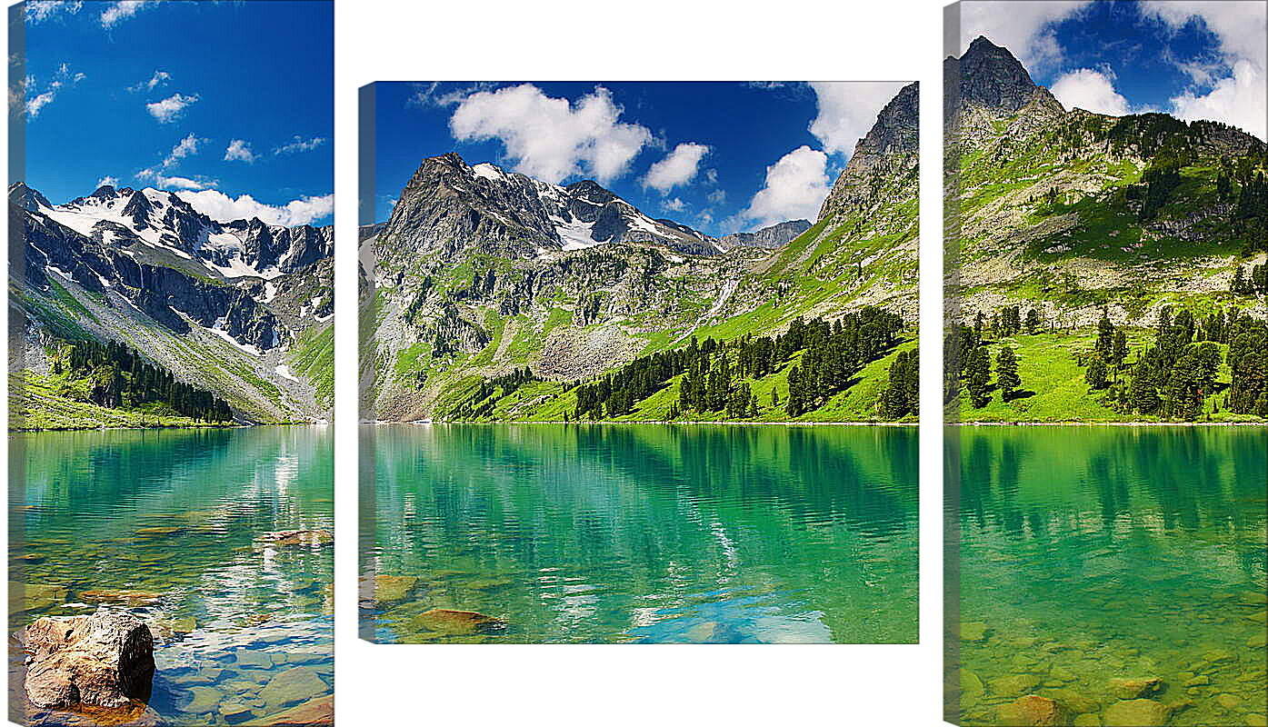Модульная картина - Вода зелёного цвета на фоне гор
