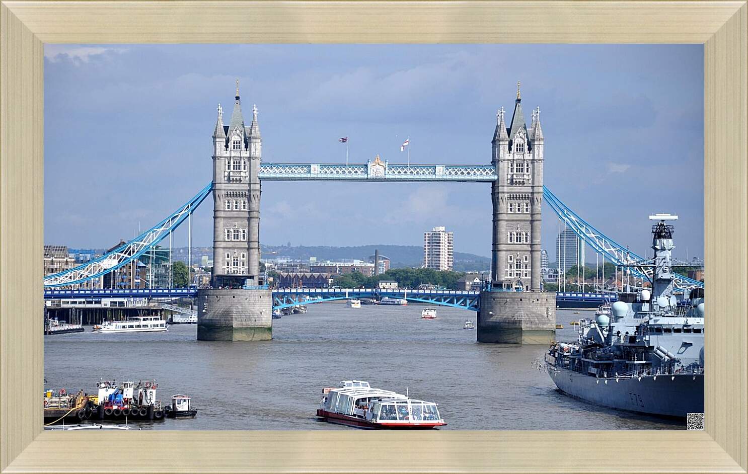 Картина в раме - Тауэрский мост в Лондоне