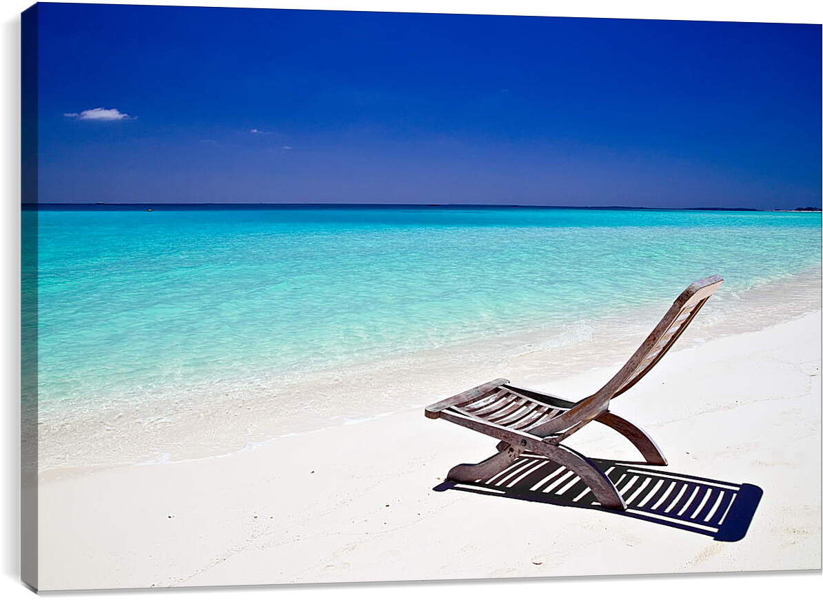 Постер и плакат - Кресло на пляже

