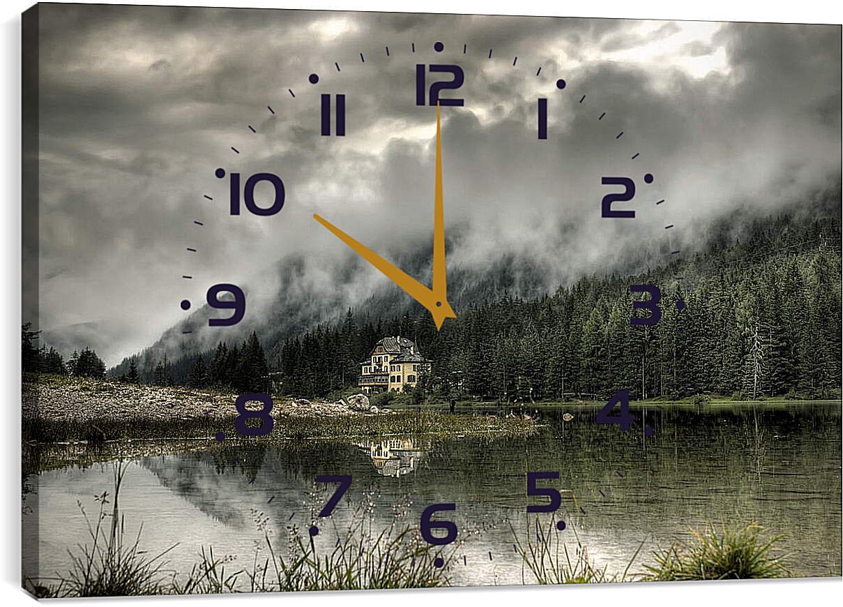 Часы картина - Туман над домом
