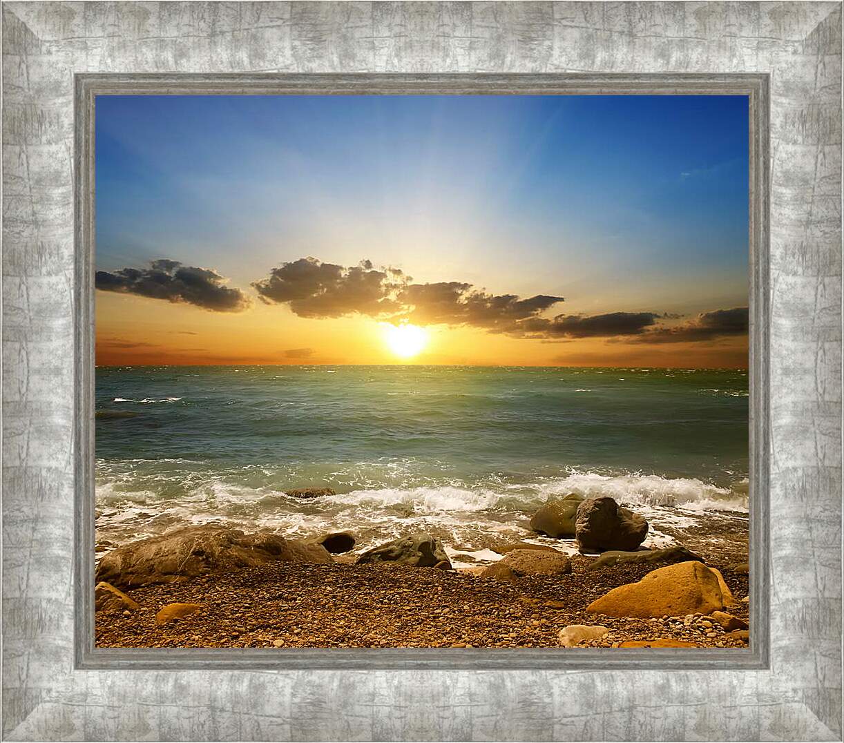 Картина в раме - Закат на пляже
