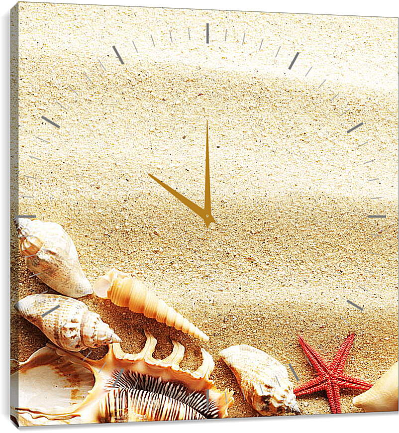 Часы картина - Красная звезда на песке
