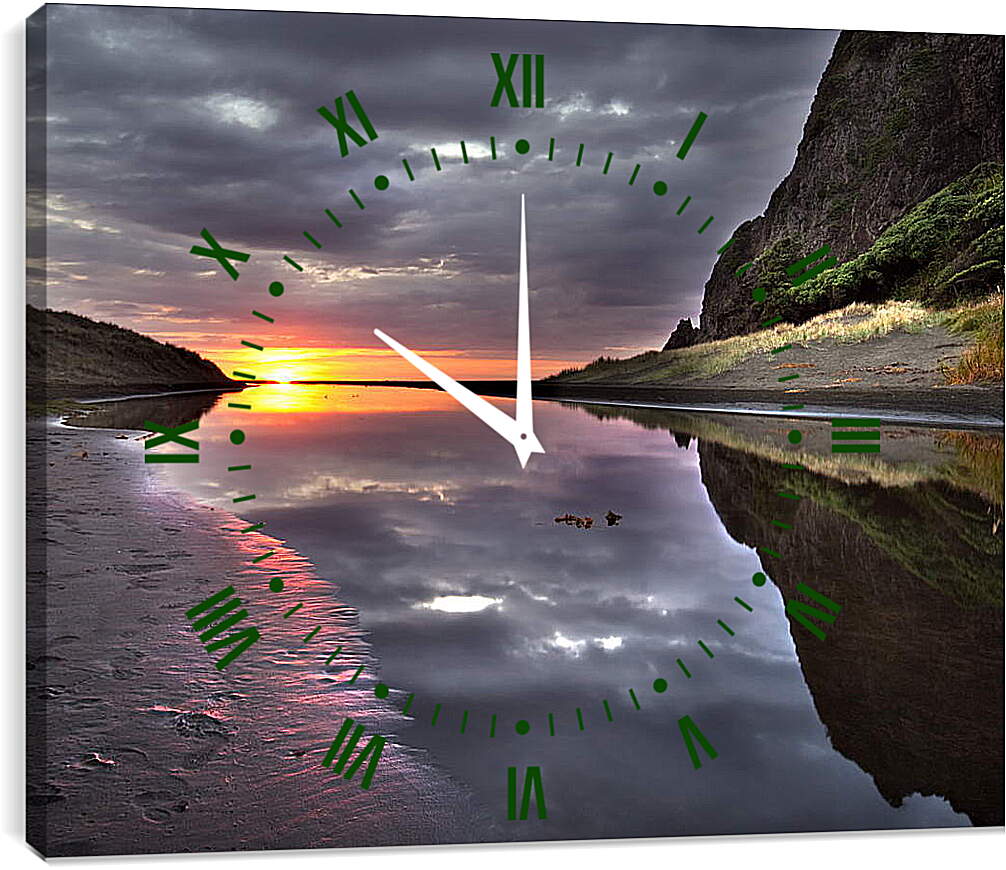 Часы картина - Река на закате
