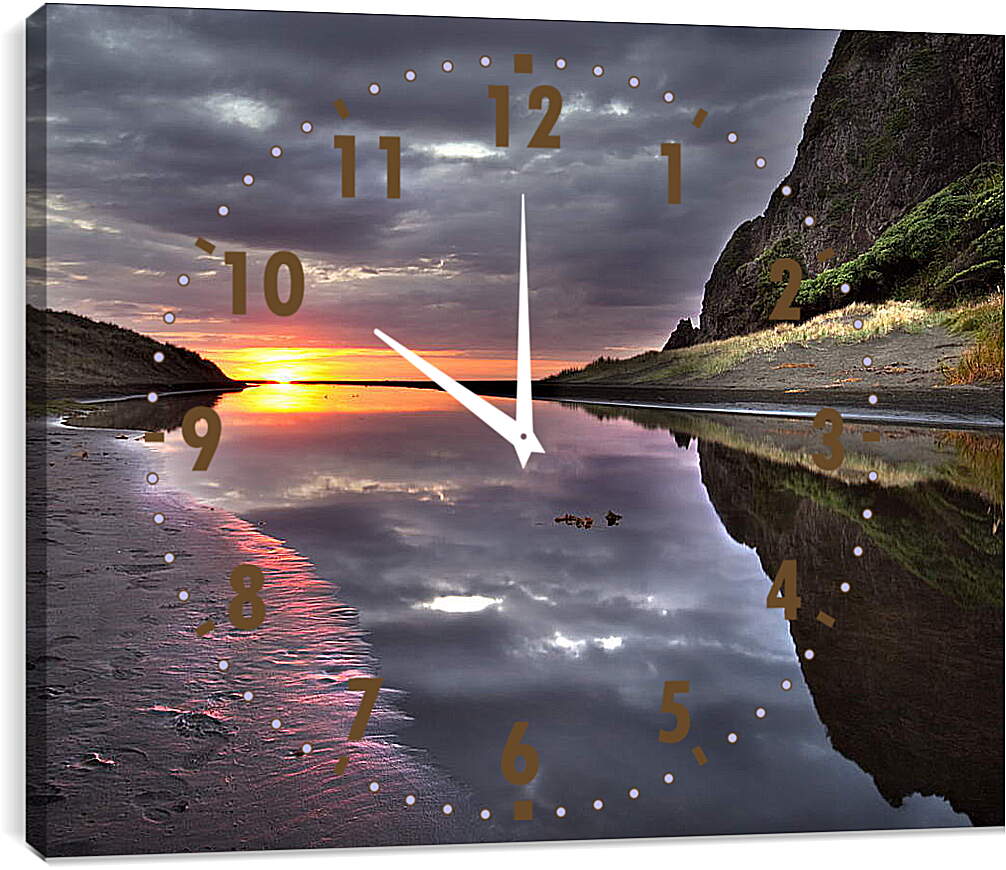 Часы картина - Река на закате

