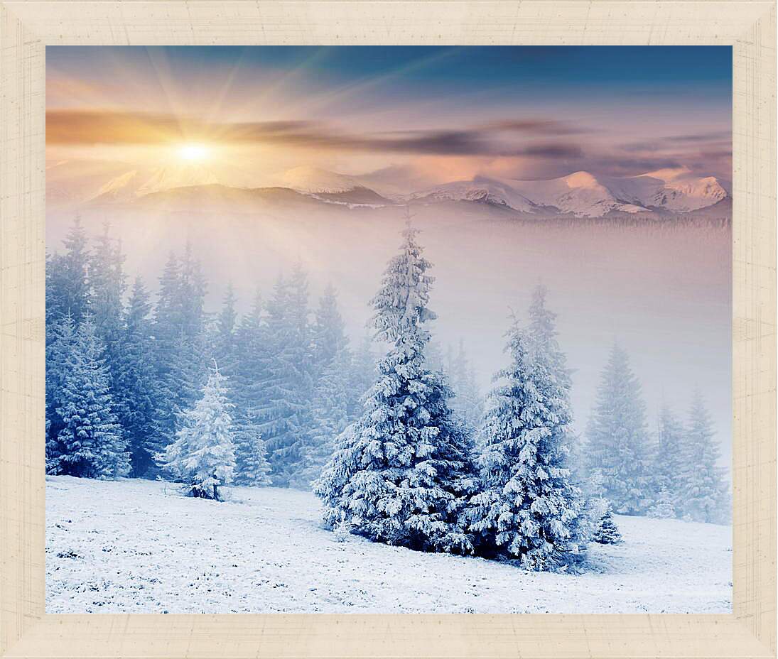 Картина в раме - Восход солнца в горах
