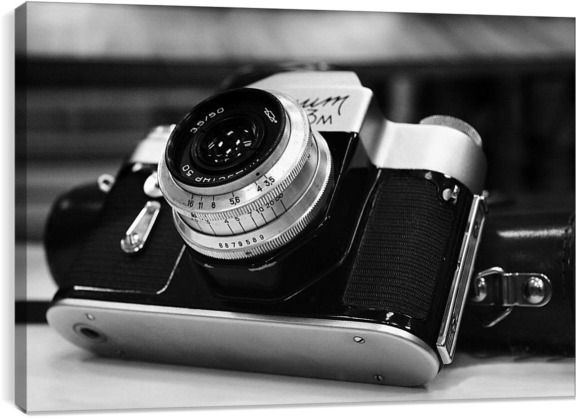 Постер и плакат - Старый фотоаппарат
