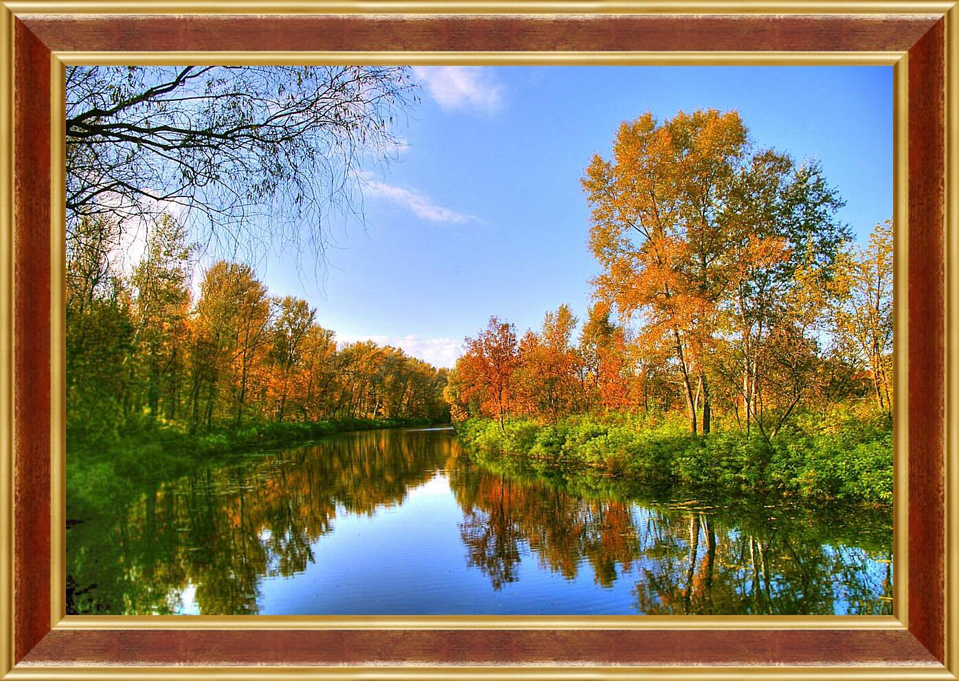 Картина в раме - Осенняя река
