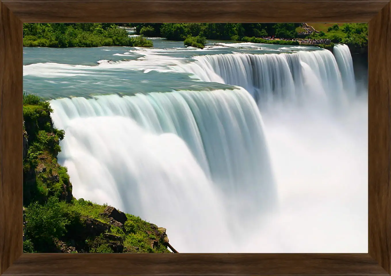 Картина в раме - Водопад
