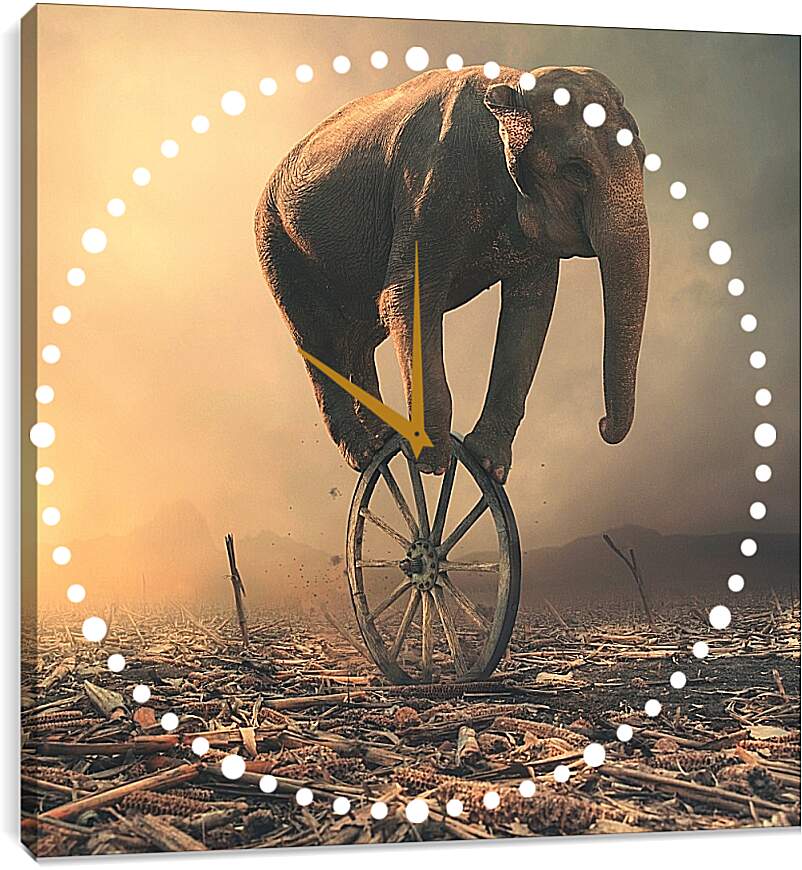 Часы картина - Слон на колесе
