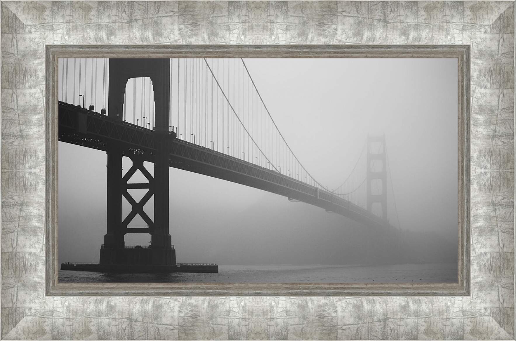 Картина в раме - Мост. Туман
