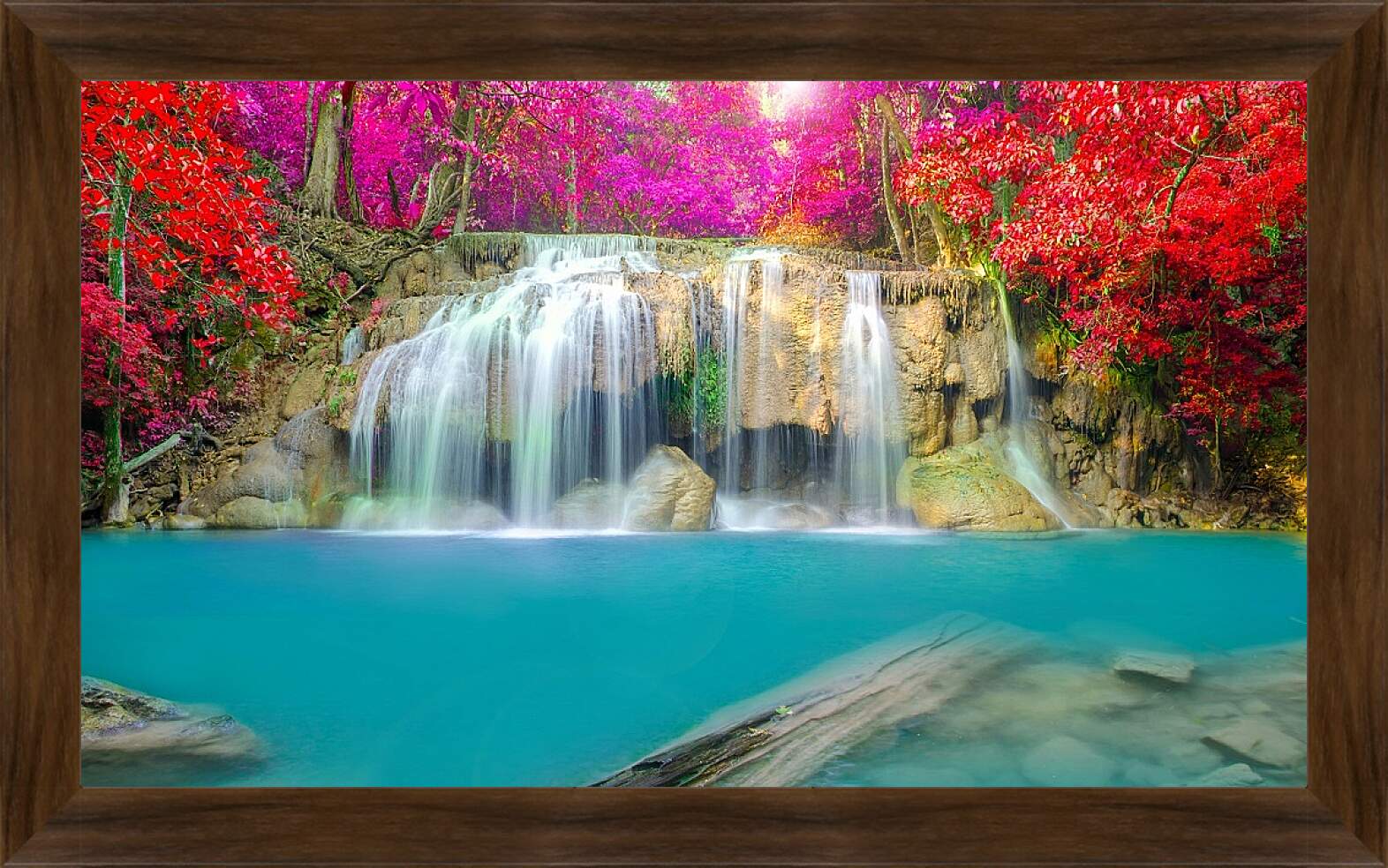 Картина в раме - Водопад в ярких красках леса